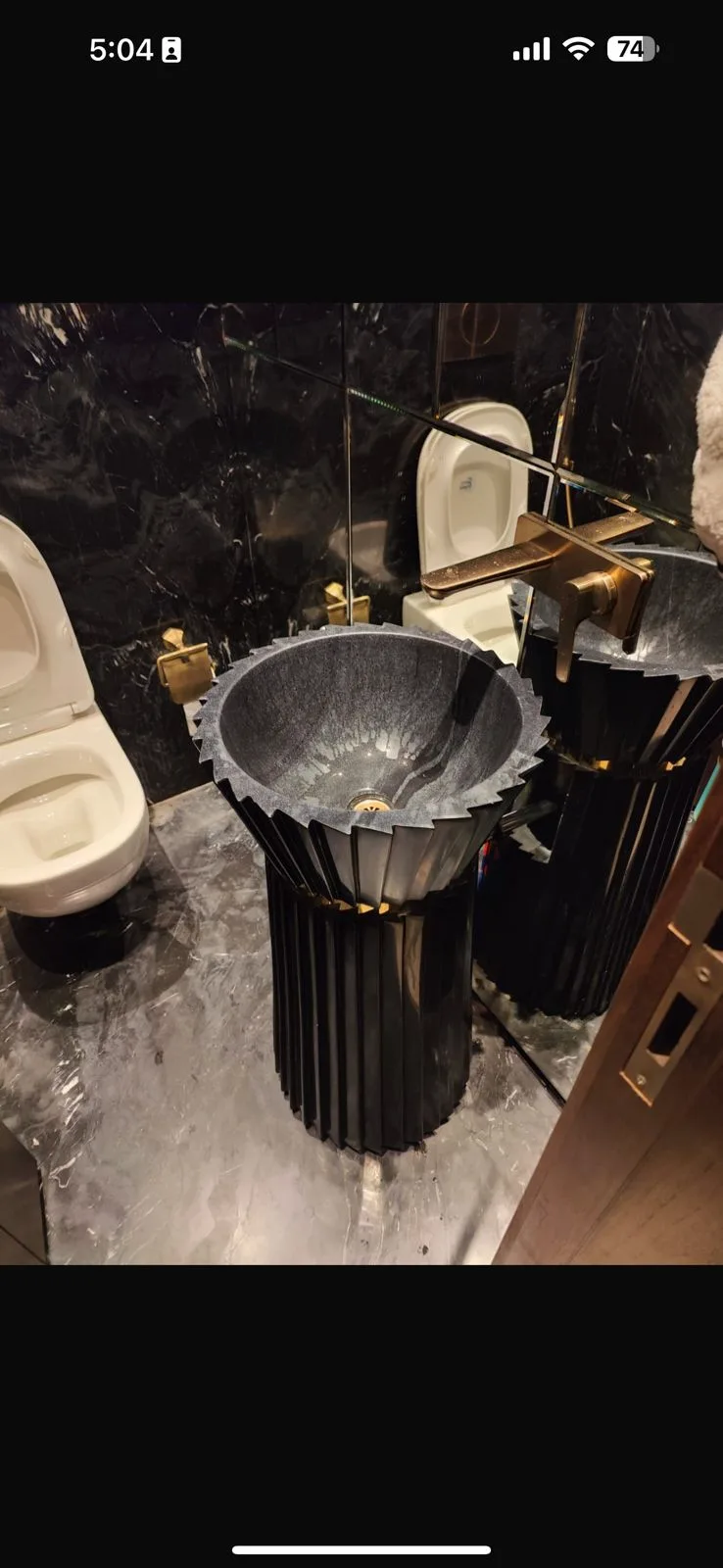 Notturno Column Basin — Nero Marquina, Fluted finish